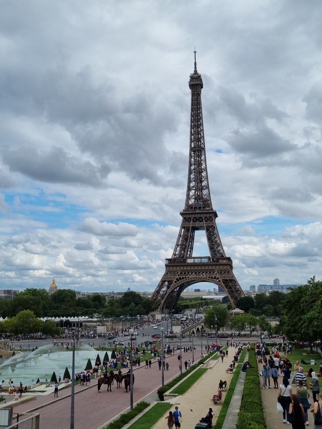 Four Days Under the Eiffel Tower: Exploring&nbsp;Paris