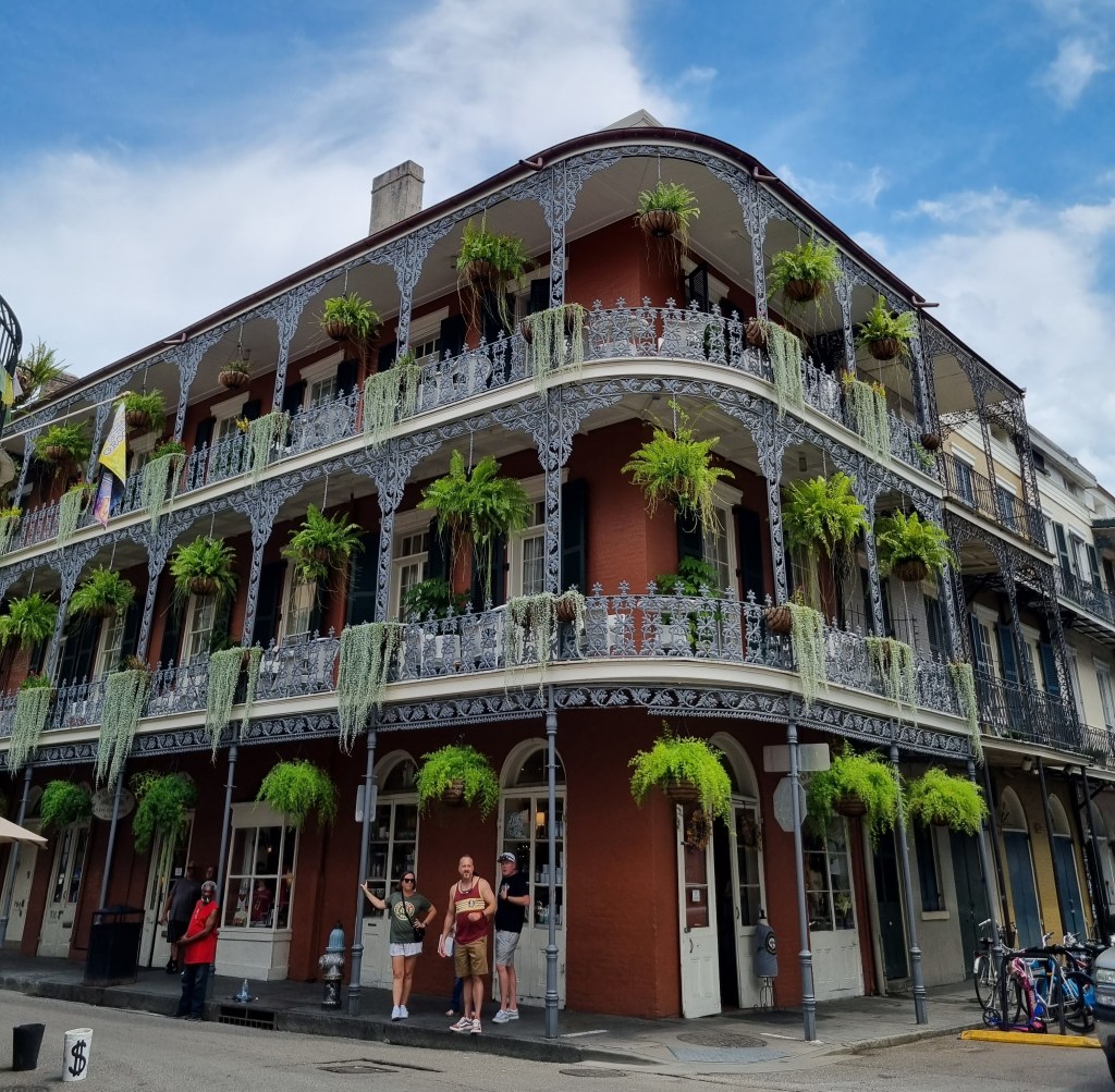 New Orleans Travel Guide: Discover 15 Things You Must&nbsp;Try
